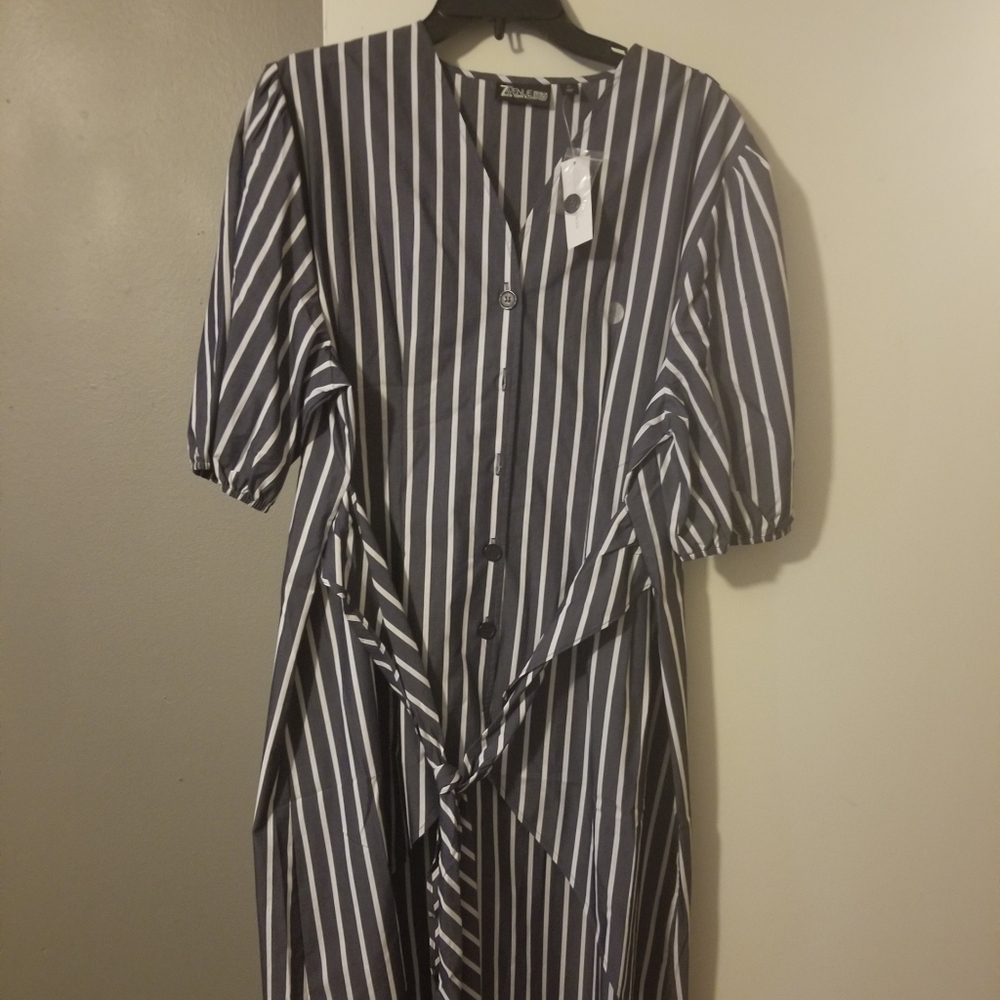 V neck button front poplin tunic